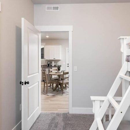Charming 3-Bedroom In Vibrant New Neighborhood Billings Kültér fotó